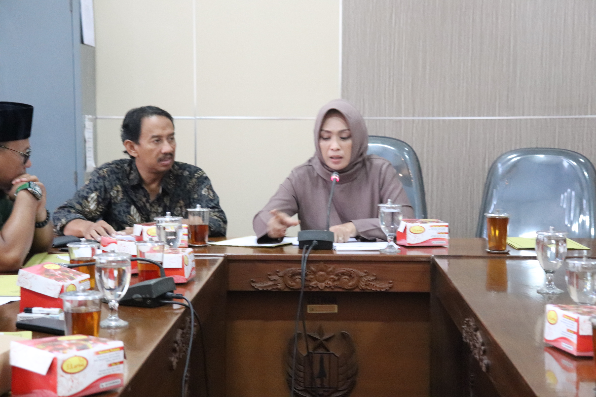 Komisi III DPRD Kabupaten Pekalongan Melaksanakan Rapat Kerja Komisi Bersama Mitra Perangkat Daerah