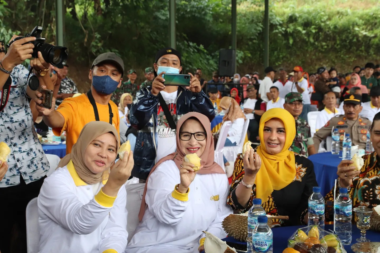 Ketua DPRD Kabupaten Pekalongan Dra. Hj. Hindun, MH Mengapresiasi Festival Durian Lolong 2023